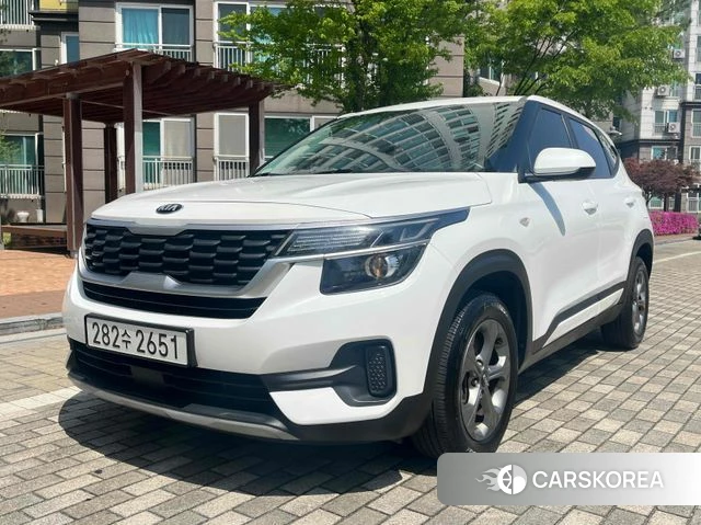 Kia Seltos 2021 Белый из Кореи