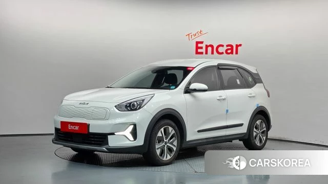 Kia Niro Plus 2023 Белый из Кореи