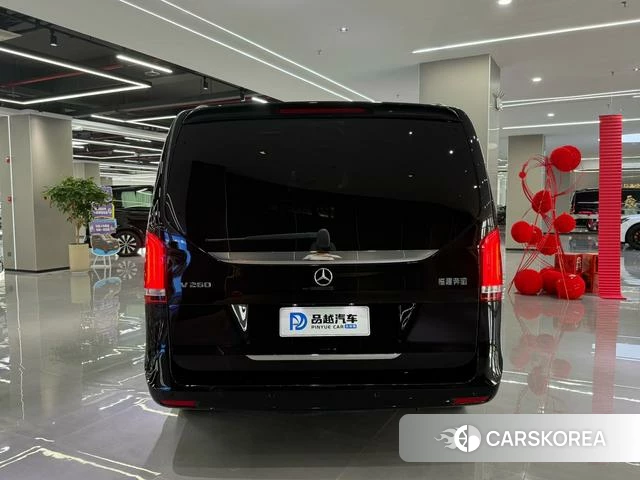 Mercedes-Benz V-class 2022 Черный из Китая