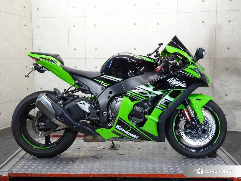 Проданный Kawasaki ZX-10R NINJA 2017 из Японии
