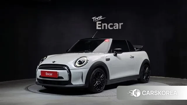 Mini Cooper Convertible 2024 Белый из Кореи