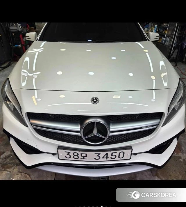 Mercedes-Benz A-Class W176 2018 Жемчужный цвет из Кореи