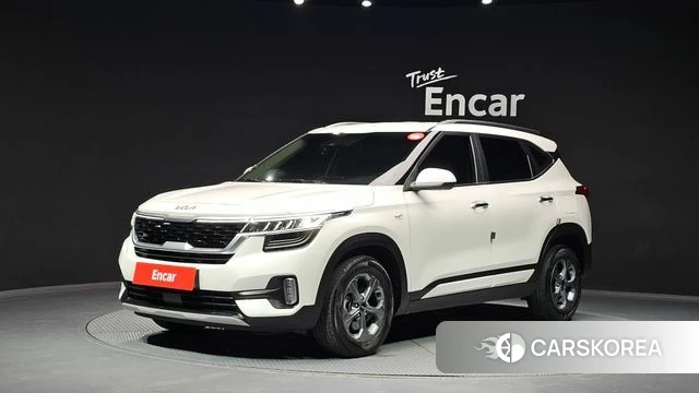 Kia Seltos 2022 Белый из Кореи