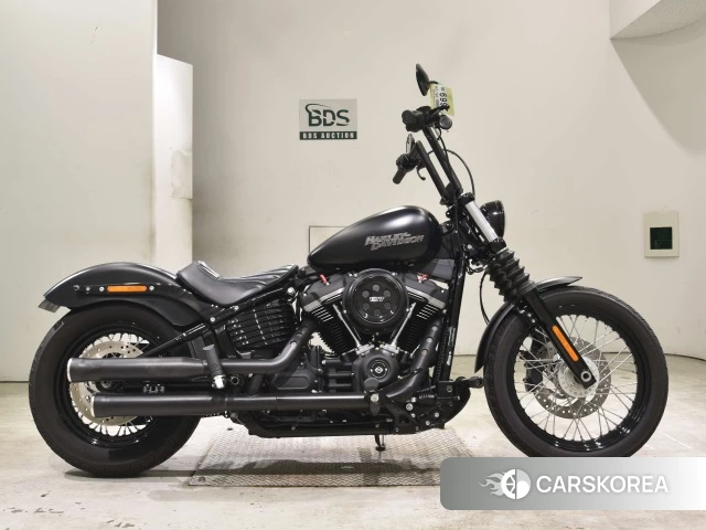 Harley-Davidson Softail Street Bob FXBB1750 2020 из Японии, фото 3