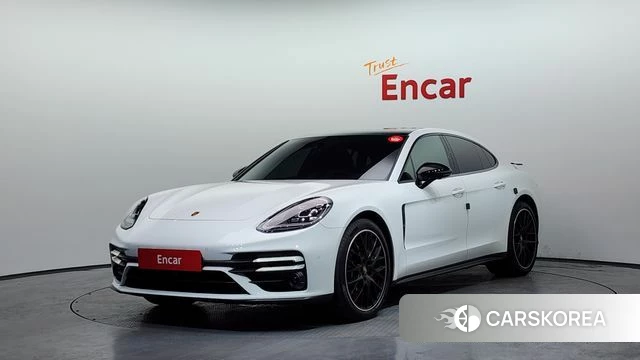 Porsche Panamera (971) 2023 Белый из Кореи