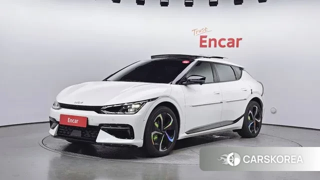 Kia EV6 2023 Белый из Кореи