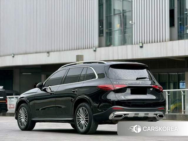 Mercedes-Benz GLC 2025 Черный из Китая