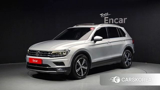 Volkswagen Tiguan second Generation 2020 Серебряный из Кореи