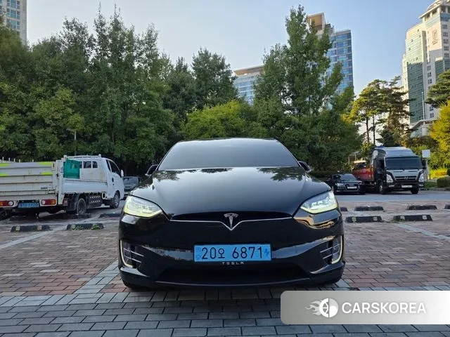 Tesla Model X 2020 Черный из Кореи