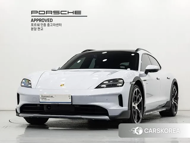 Porsche Taycan 2024 Светло-серебряный цвет из Кореи