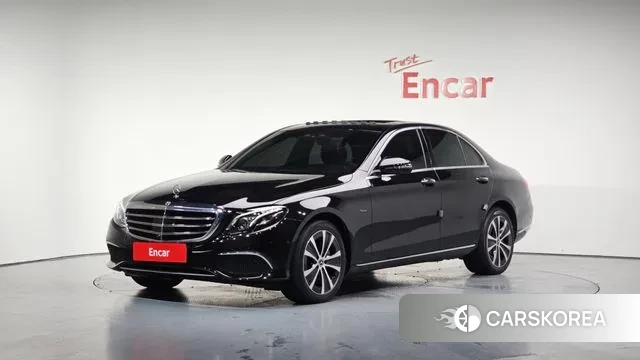 Mercedes-Benz E-Class W213 2020 Черный из Кореи