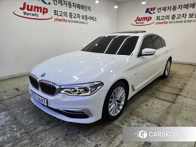 BMW 5 Series (G30) 2018 Белый из Кореи