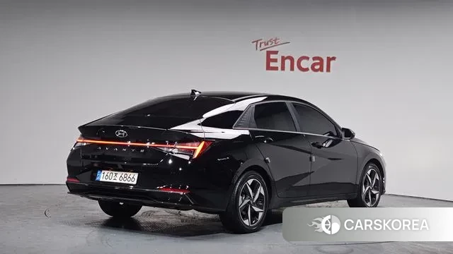 Hyundai Avante Hybrid (CN7) 2021 Черный из Кореи