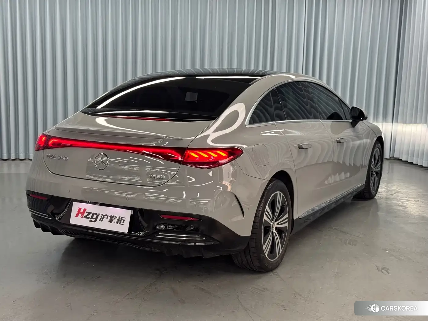 Mercedes-Benz EQE 2023 Silver/gray из Китая