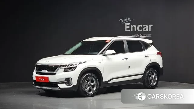 Kia Seltos 2022 Белый из Кореи