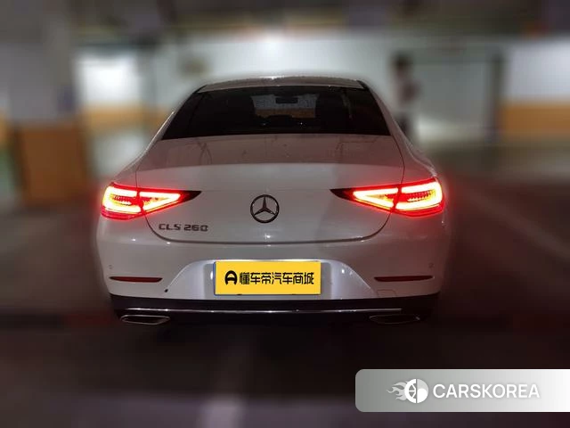 Mercedes-Benz CLS 2022 Белый из Китая