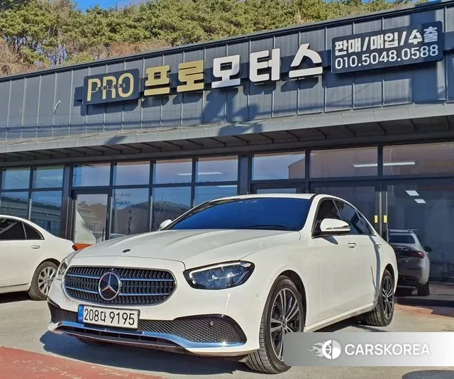 Mercedes-Benz E-Class W213 2022 Белый из Кореи