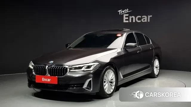 BMW 5 Series (G30) 2023 Белый из Кореи