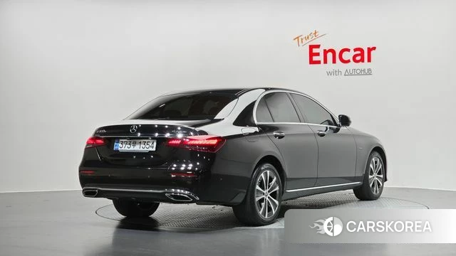 Mercedes-Benz E-Class W213 2021 Черный из Кореи