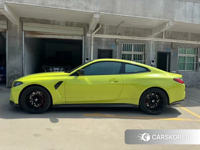 BMW M4 2023 Желтый из Китая