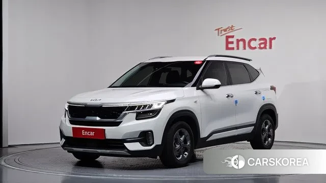 Kia Seltos 2022 Белый из Кореи