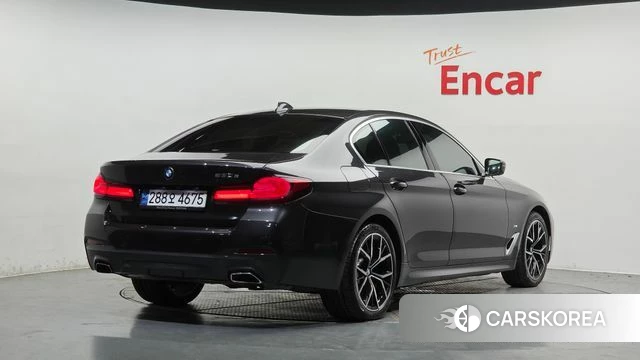 BMW 5 Series (G30) 2021 Серый из Кореи