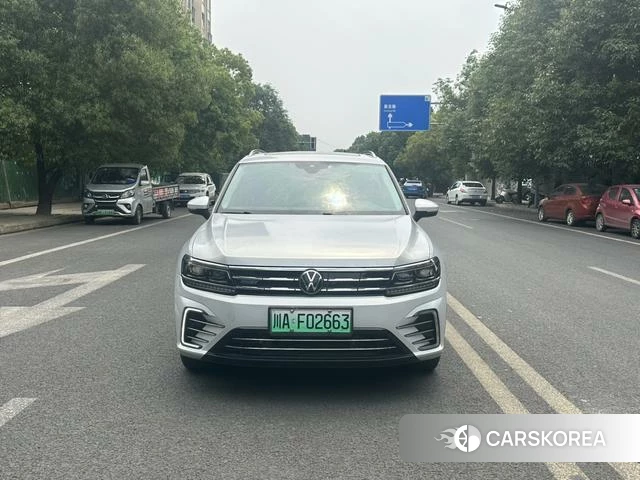 Volkswagen Tiguan L PHEV 2021 Белый из Китая