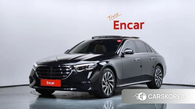 Mercedes-Benz E-Class W214 2025 Черный из Кореи