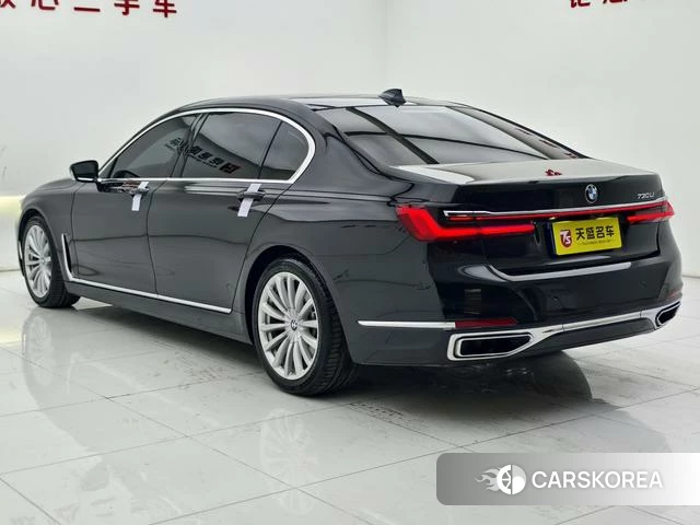 BMW 7 series 2022 Черный из Китая