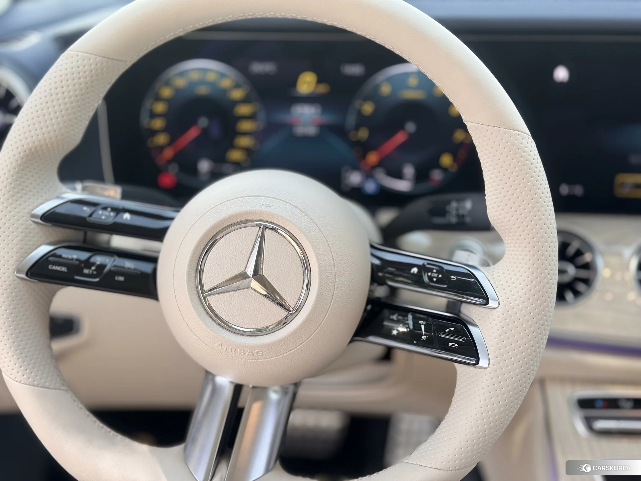 Mercedes-Benz E-class (imported) 2022 Темно-серый из Китая
