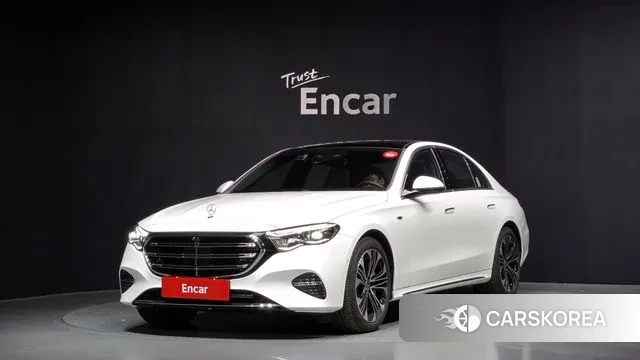 Mercedes-Benz E-Class W214 2025 Белый из Кореи