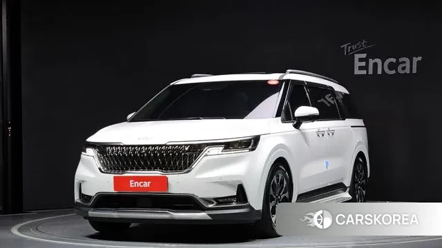 Kia Carnival 4th generation 2022 Белый из Кореи