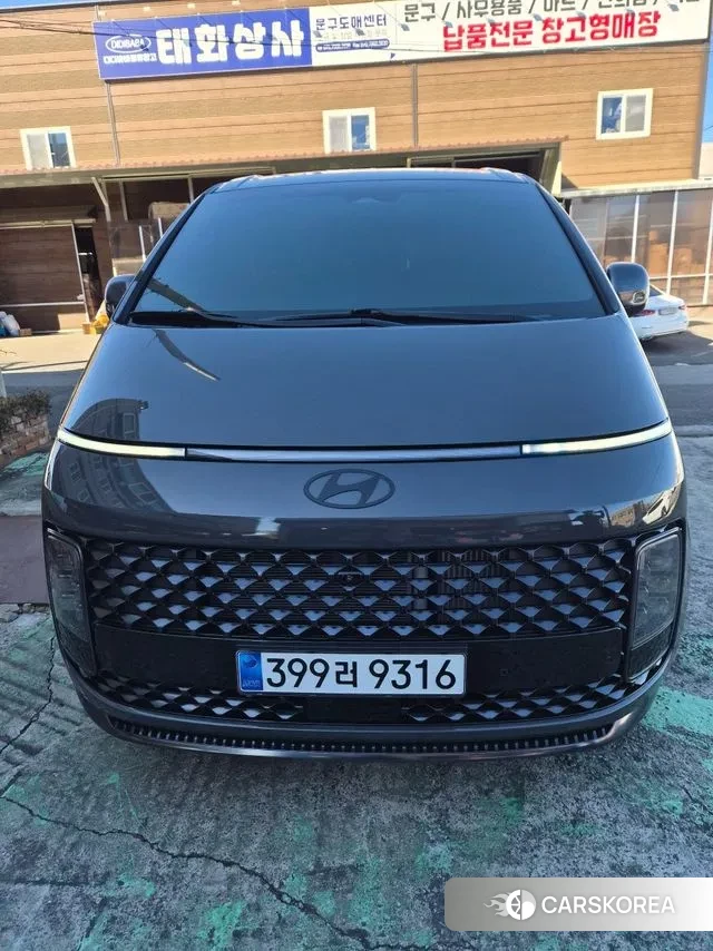 Hyundai Staria 2025 Серый из Кореи