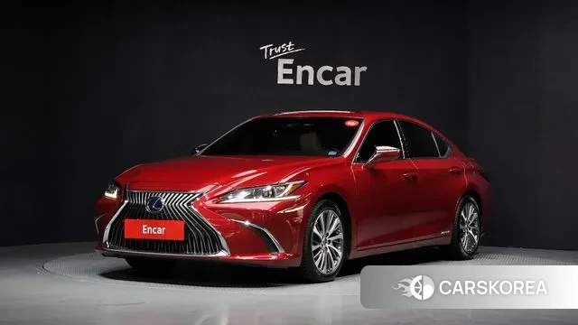 Lexus ES300h 7th generation 2018 Красный из Кореи