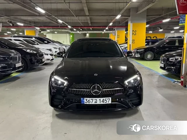 Mercedes-Benz E-Class W213 2023 Черный из Кореи