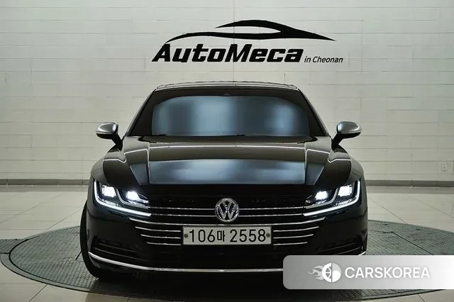 Volkswagen Arteon 2019 Черный из Кореи