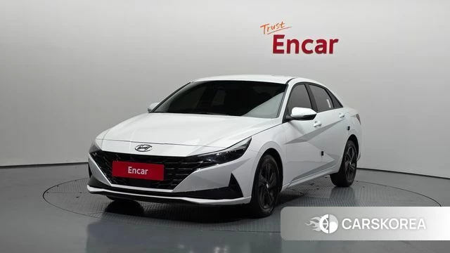 Hyundai Avante (CN7) 2023 Белый из Кореи