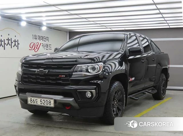 Chevrolet (GM Daewoo) Real New Colorado 2022 Черный из Кореи