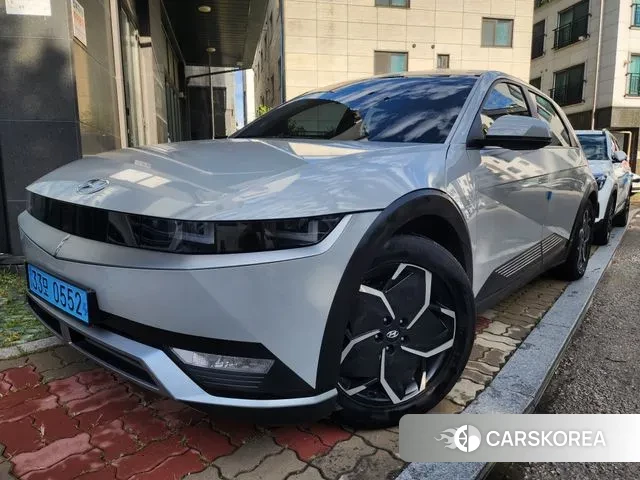 Hyundai Ionic 5 2021 Серебристо-серый из Кореи