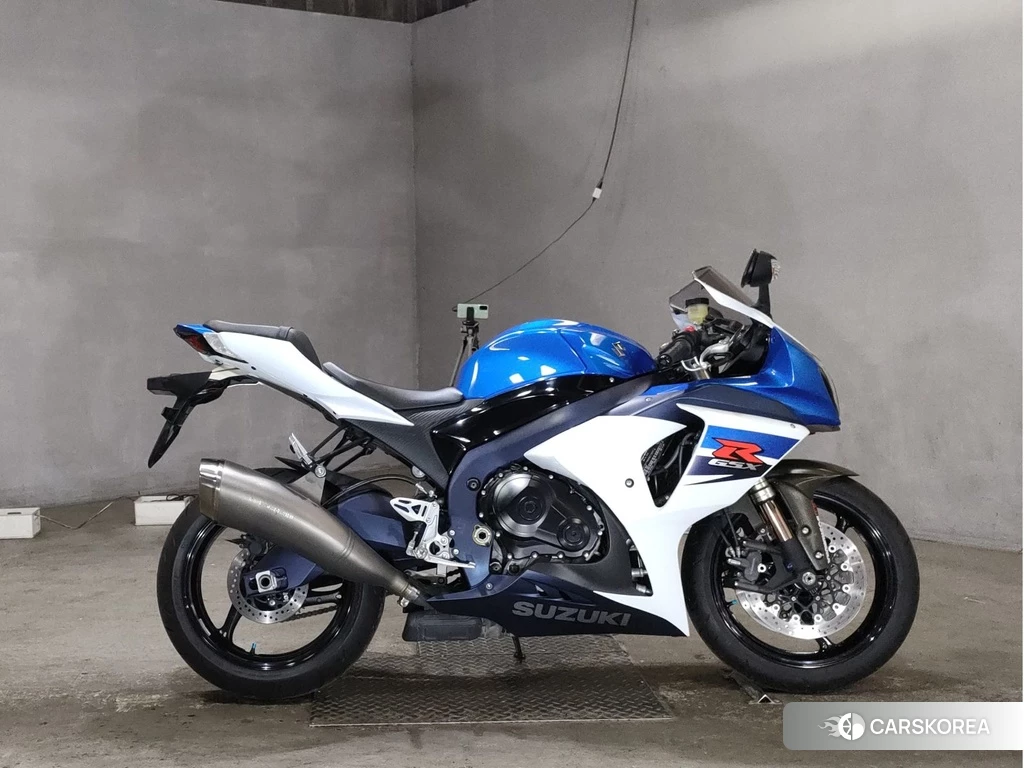 Проданный Suzuki GSX-R1000 2011 из Японии, фото 2