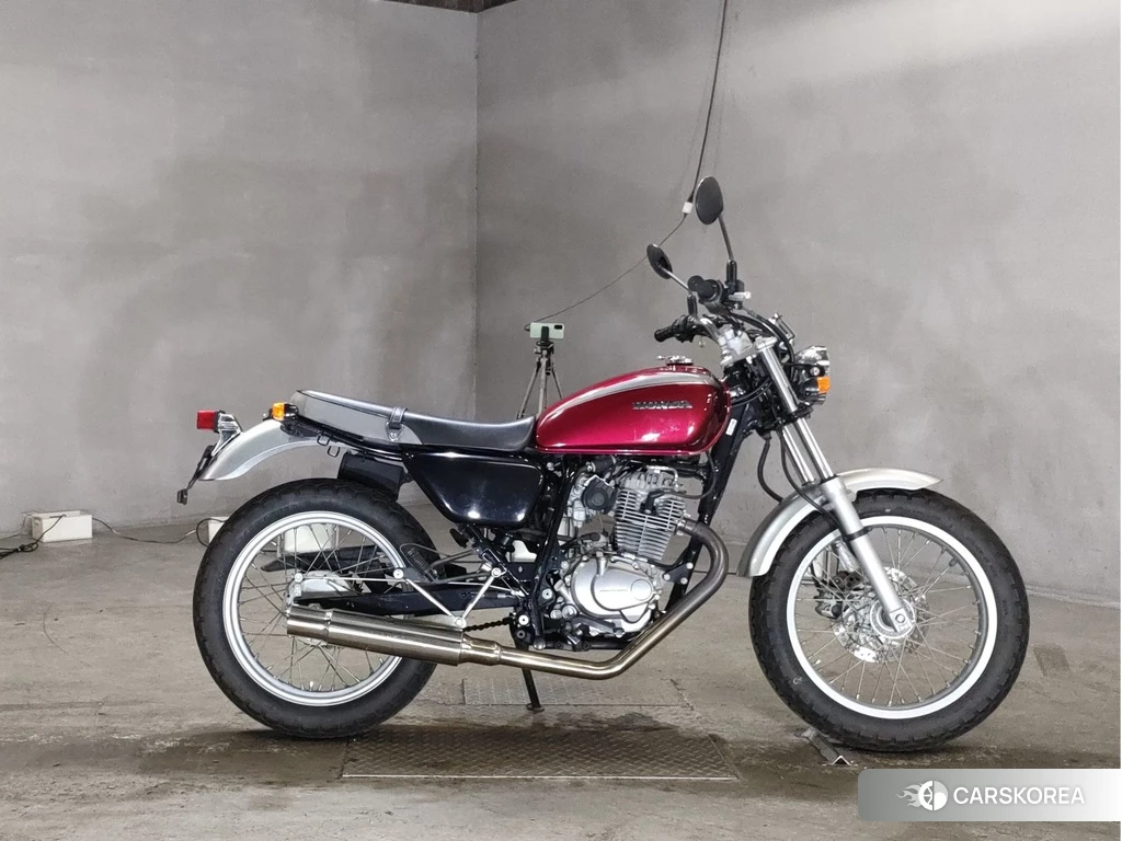 Проданный Honda CB223S 2014 из Японии, фото 2