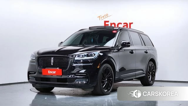 Lincoln Aviator 2nd generation 2023 Черный из Кореи