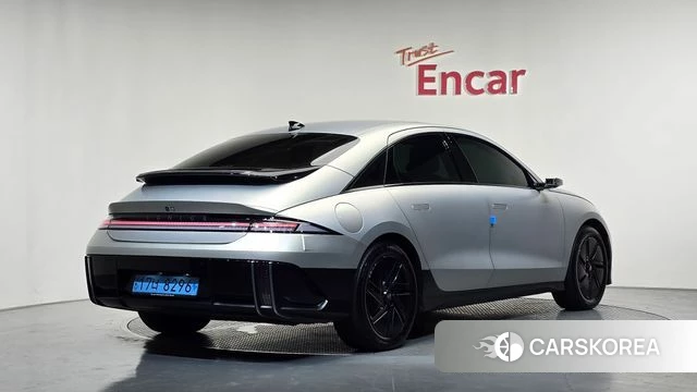 Hyundai Ionic 6 2023 Серебряный из Кореи