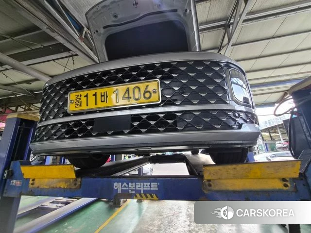 Hyundai Grandeur (GN7) 2023 Серебристо-серый из Кореи