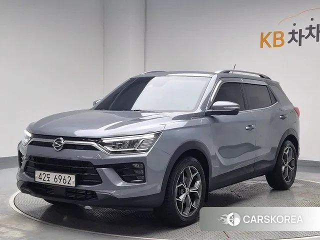 Ssangyong Beautiful Korando 2019 Серый из Кореи