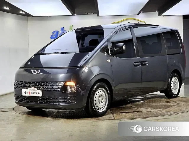Hyundai Staria 2021 Серый из Кореи