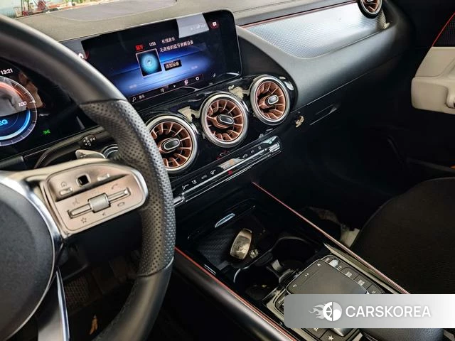 Mercedes-Benz EQA 2022 Шампань из Китая