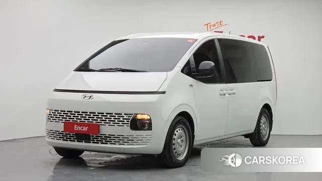 Hyundai Staria 2022 Белый из Кореи