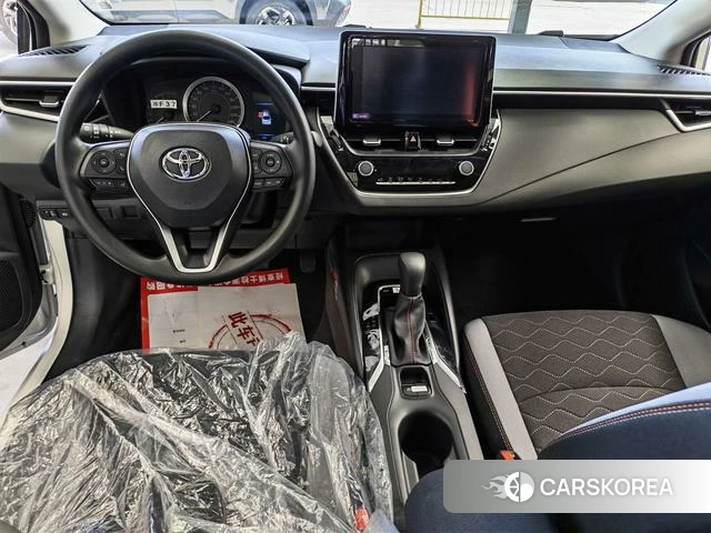 Toyota Corolla 2026 Белый из Китая