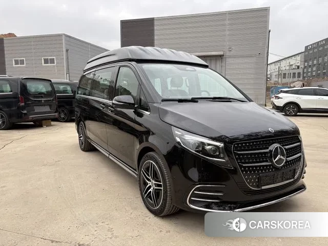 Mercedes-Benz V-Class 2025 Черный из Кореи